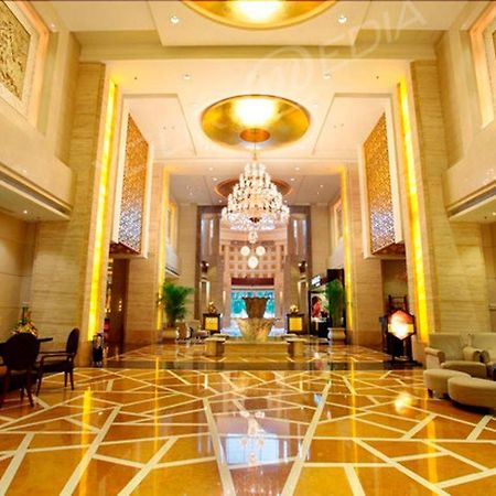 Dongguan Silver World Garden Hotel Bagian luar foto