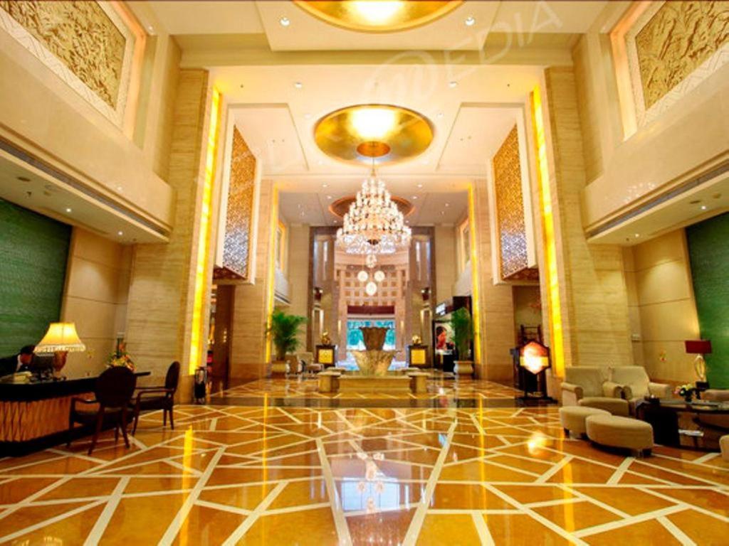 Dongguan Silver World Garden Hotel Bagian luar foto