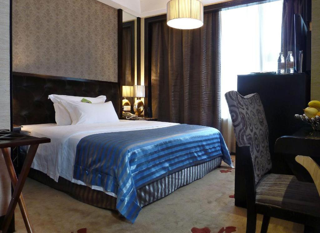 Dongguan Silver World Garden Hotel Bagian luar foto
